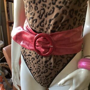 Hyde red leather belt